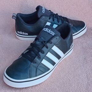 ADIDAS 40